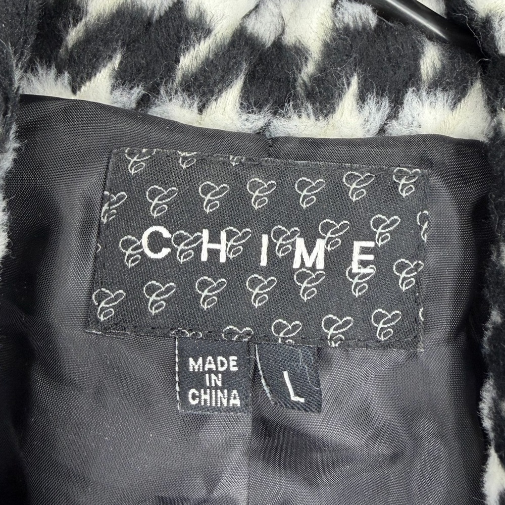 Chime Monochrome Houndstooth Pea Coat - Picture 3 of 4